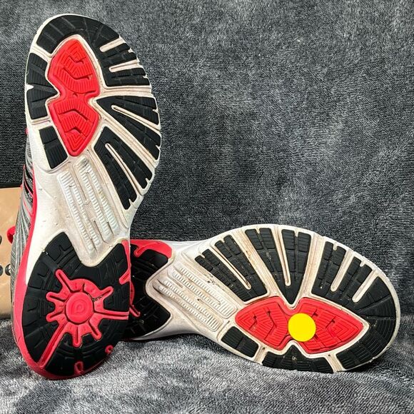 💛 Brooks Pure Cadence 6 Running Training Athletic Gym 3D Fit Print Sneaker Shoe - Picture 7 of 8